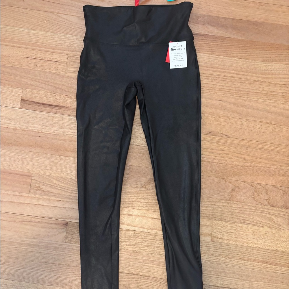 SPANX Faux Leather Black Leggings M NWT - Picture 4 of 7